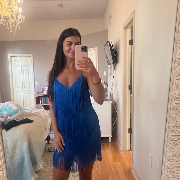 Showpo Siofra Mini Dress - Picture 2 of 2